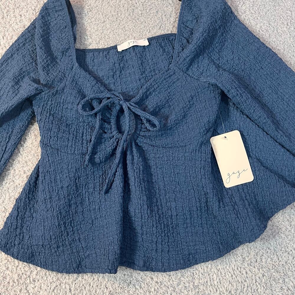 NWT Gaze blue gauze top lined chest area heart keyhole size medium